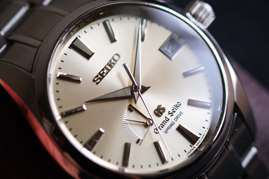 Grand Seiko SBGA001 9R65-00A0 Spring Drive Champagne Dial Excellent Condition