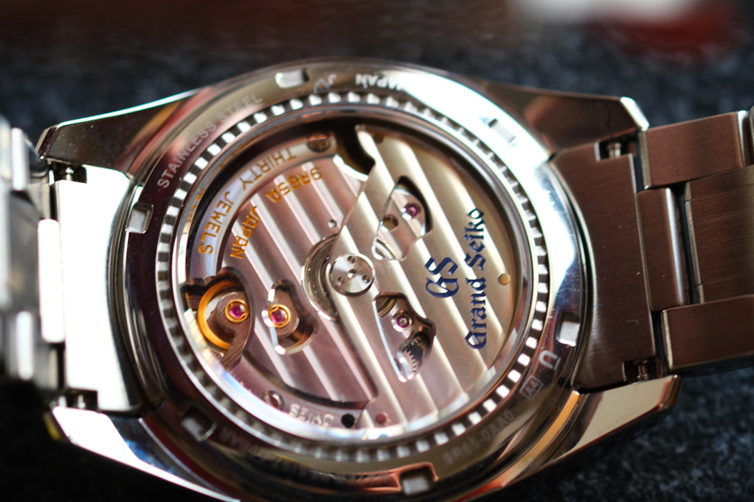 Grand Seiko SBGA001 9R65-00A0 Spring Drive Champagne Dial Excellent Condition