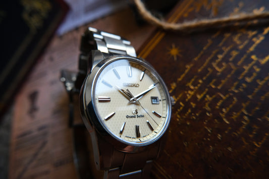 Grand Seiko SBGX053 9F62-0AA1 Quart Champange Dial