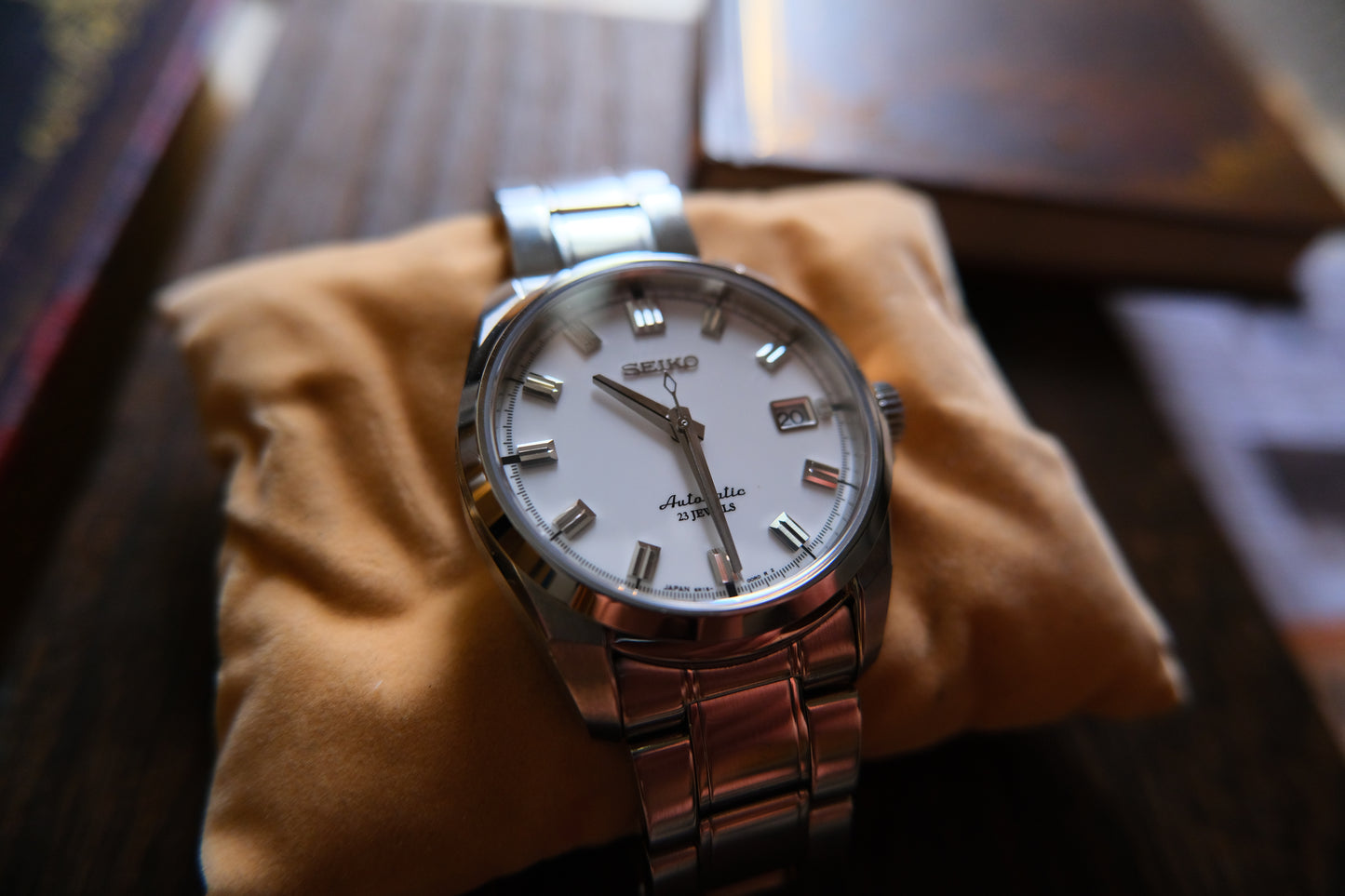 Seiko SARB 023 Automatic 6R15-00H0 White Dial Discontinued full box