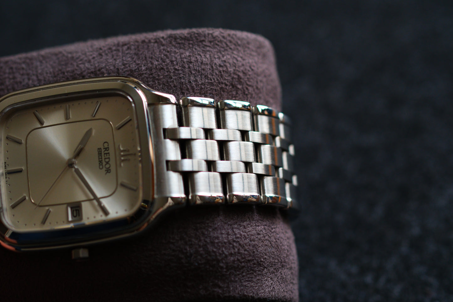 Credor Seiko Tank Champange Dial GCAX023 8j82-5A10 Quart SS