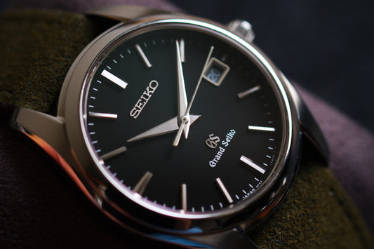 Grand Seiko SBGX061 9F62-0AB0 37mm Black Dial Good Condition