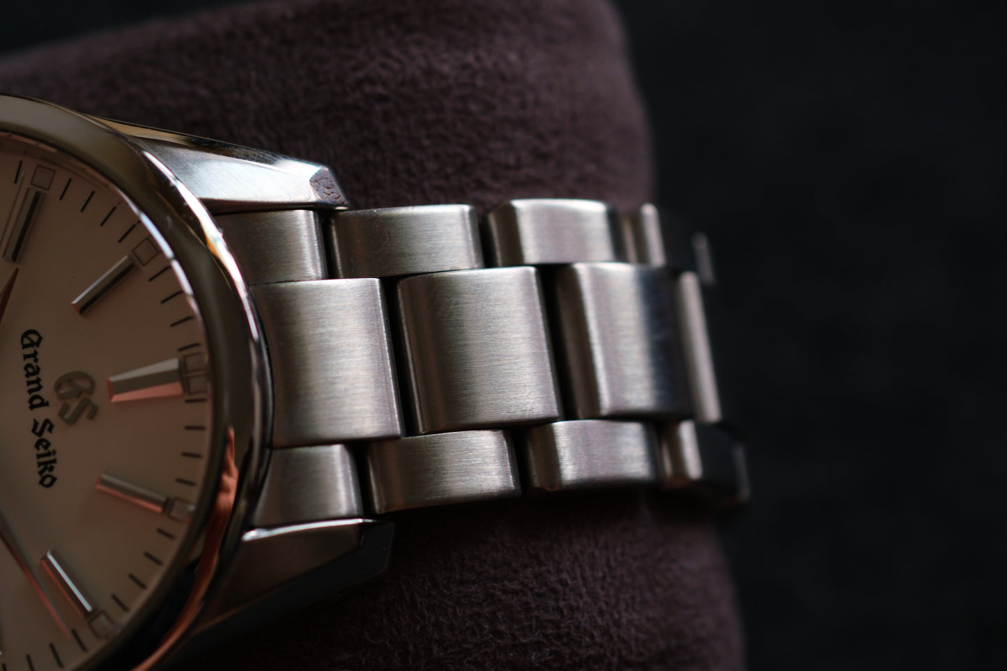 Grand Seiko SBGA299 9R65-0BM0 Spring Drive White Dial Serviced Full box Paper Excellent Condition