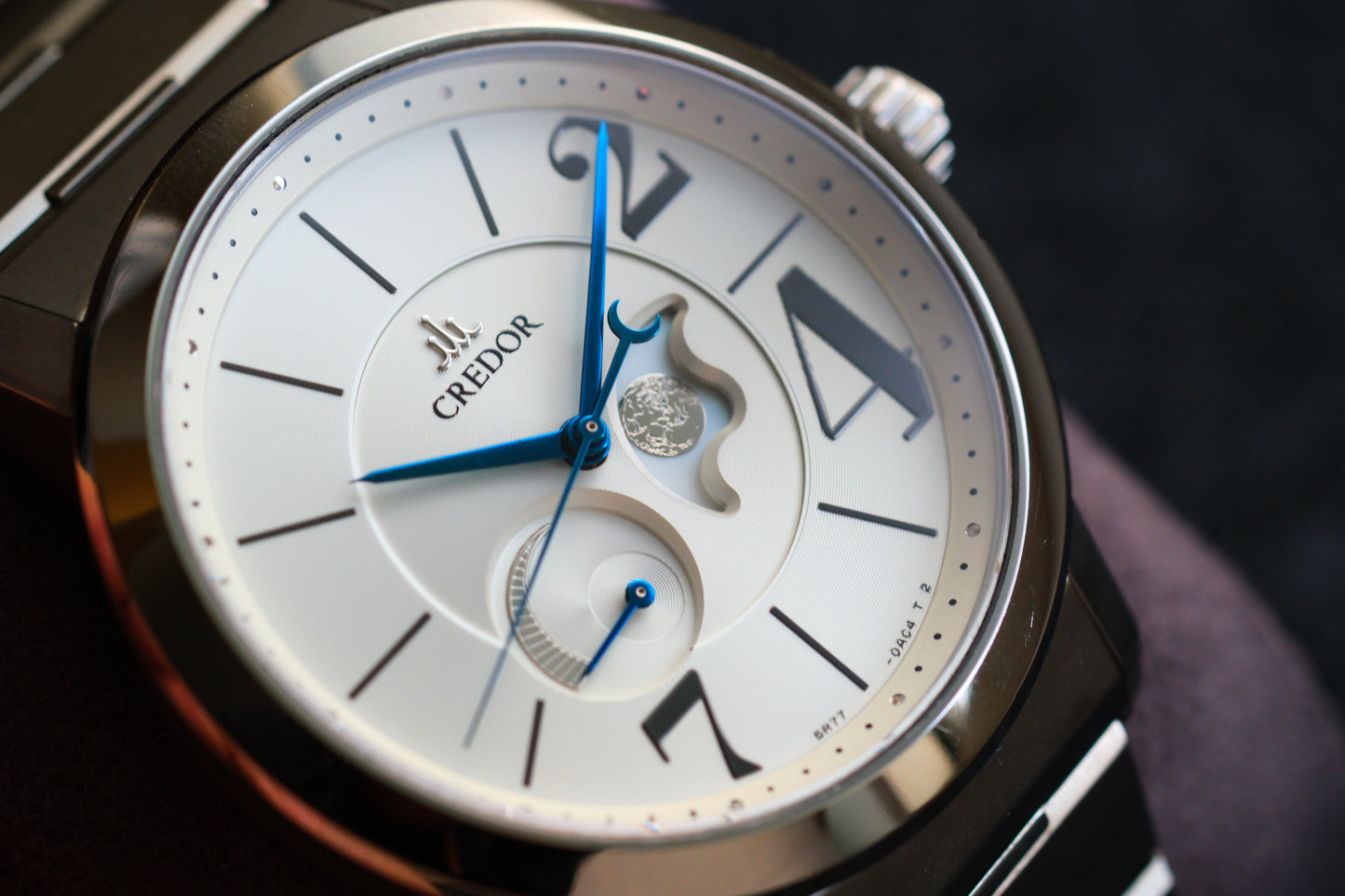 Credor Node GCLL995 5R77-0AB0 Spring Drive Moonphase White Dial