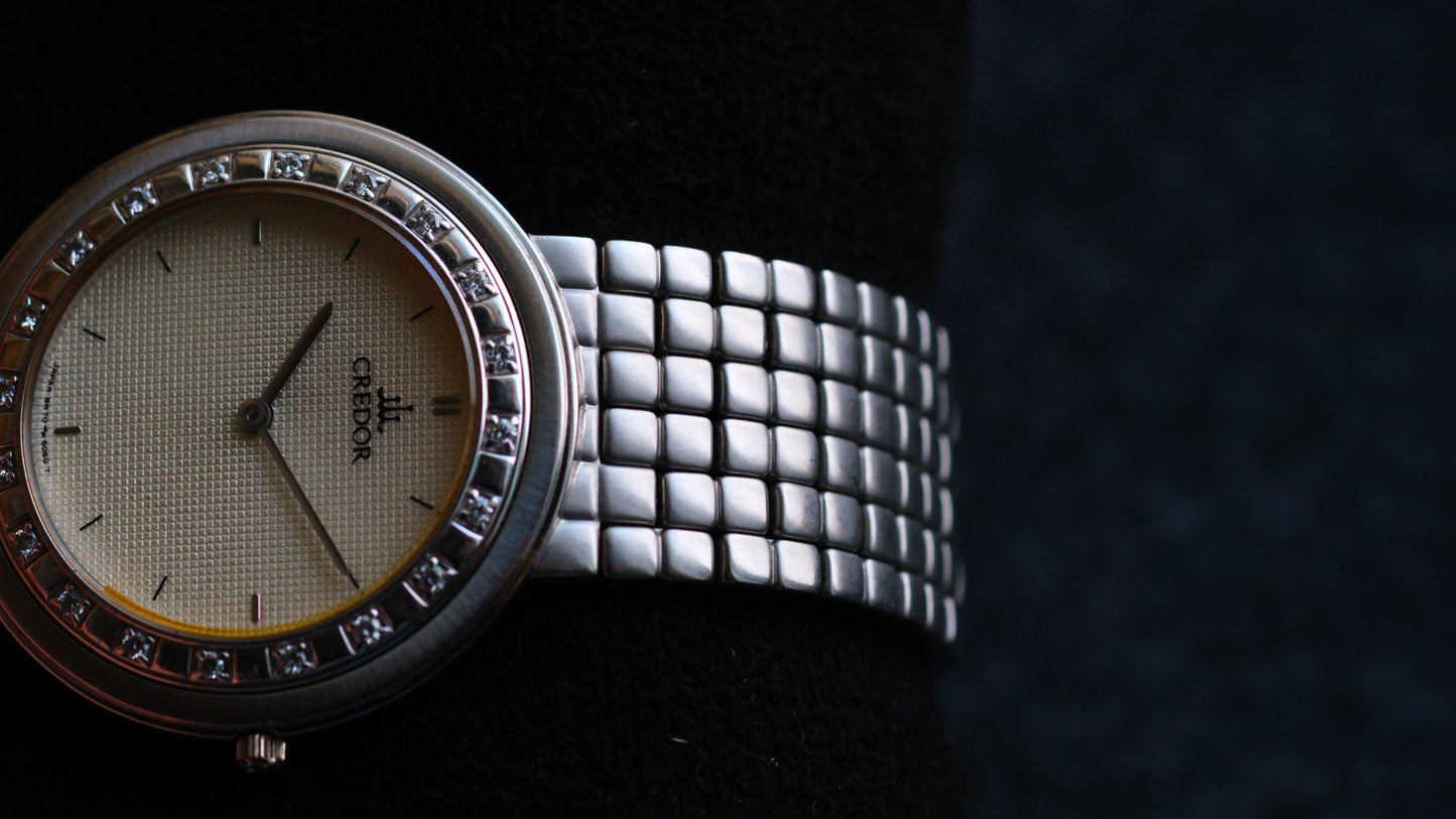 Credor 8N70-6030 Diamond 18KWG Bezel White Dial