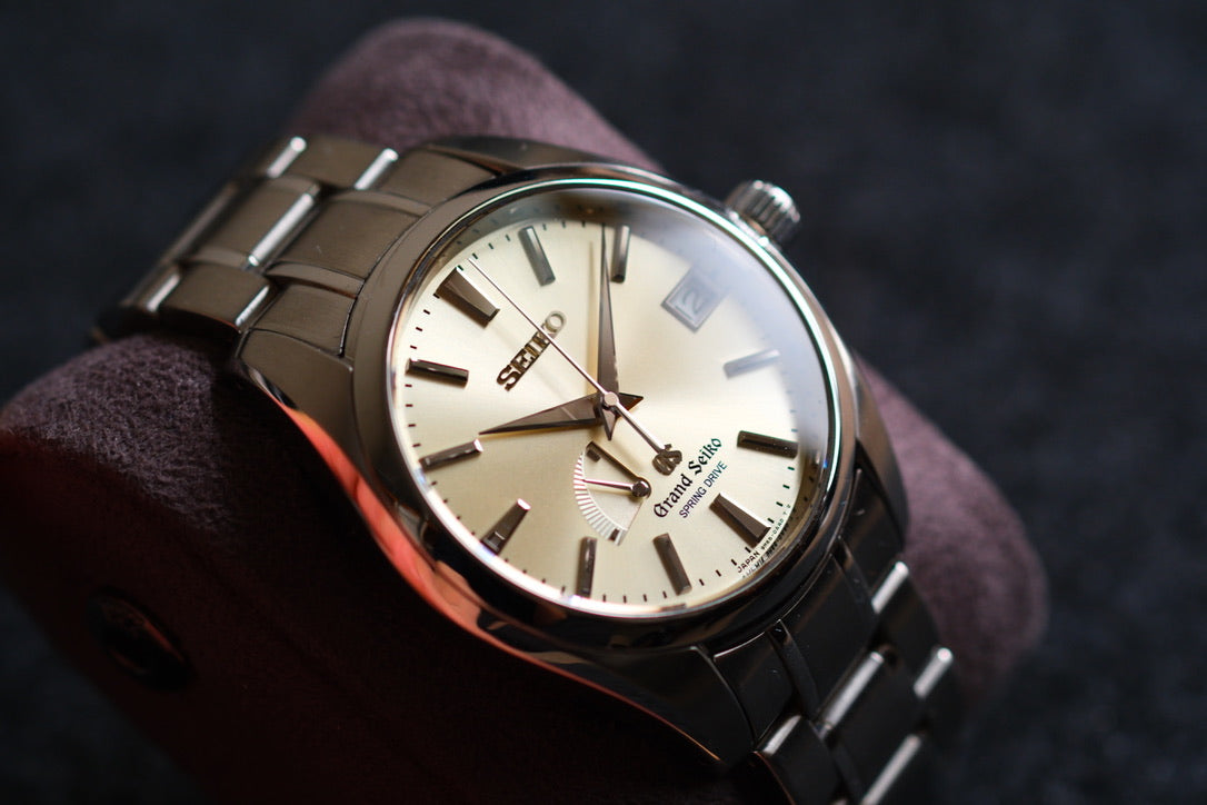 Grand Seiko SBGA001 9R65-00A0 Spring Drive Champagne Dial Excellent Condition