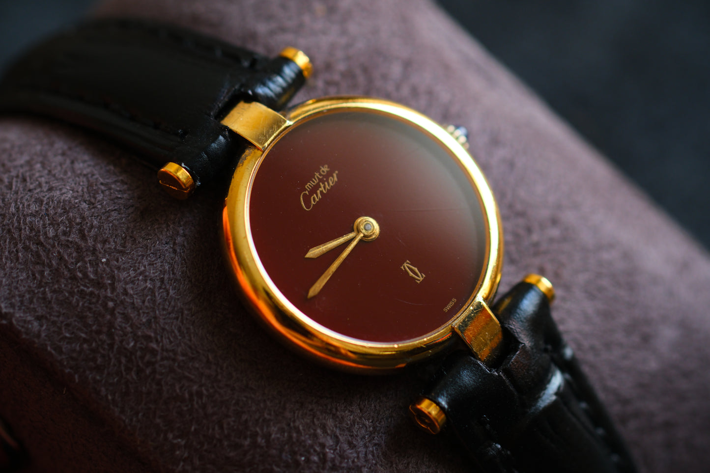 Cartier 1980s Must de Cartier Vendome Red Burgundy Lacquer Dial Lady