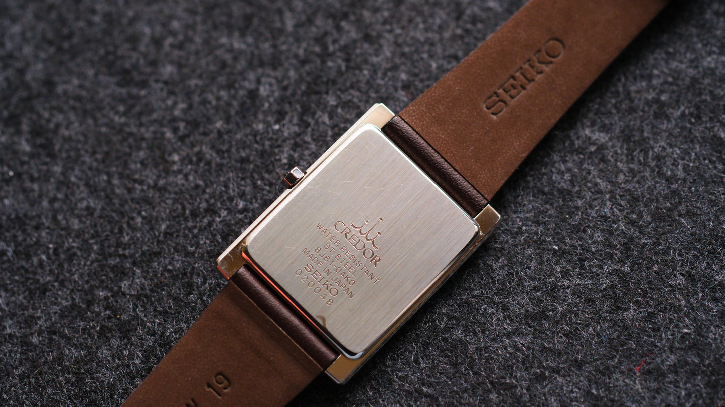 Credor Tank Signo GCAR049 8j81-0AK0 Quart Fabric-textured dial