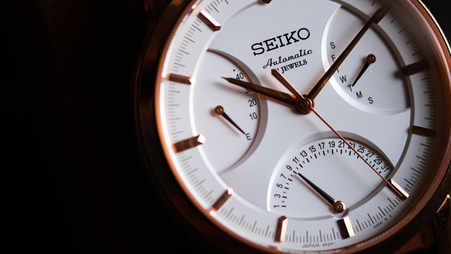 Seiko SARD006 Pressage 6R24-00D0 Rose Gold JDM Rare Retrograde day-date Power Reserve and a white dial | Great Condition