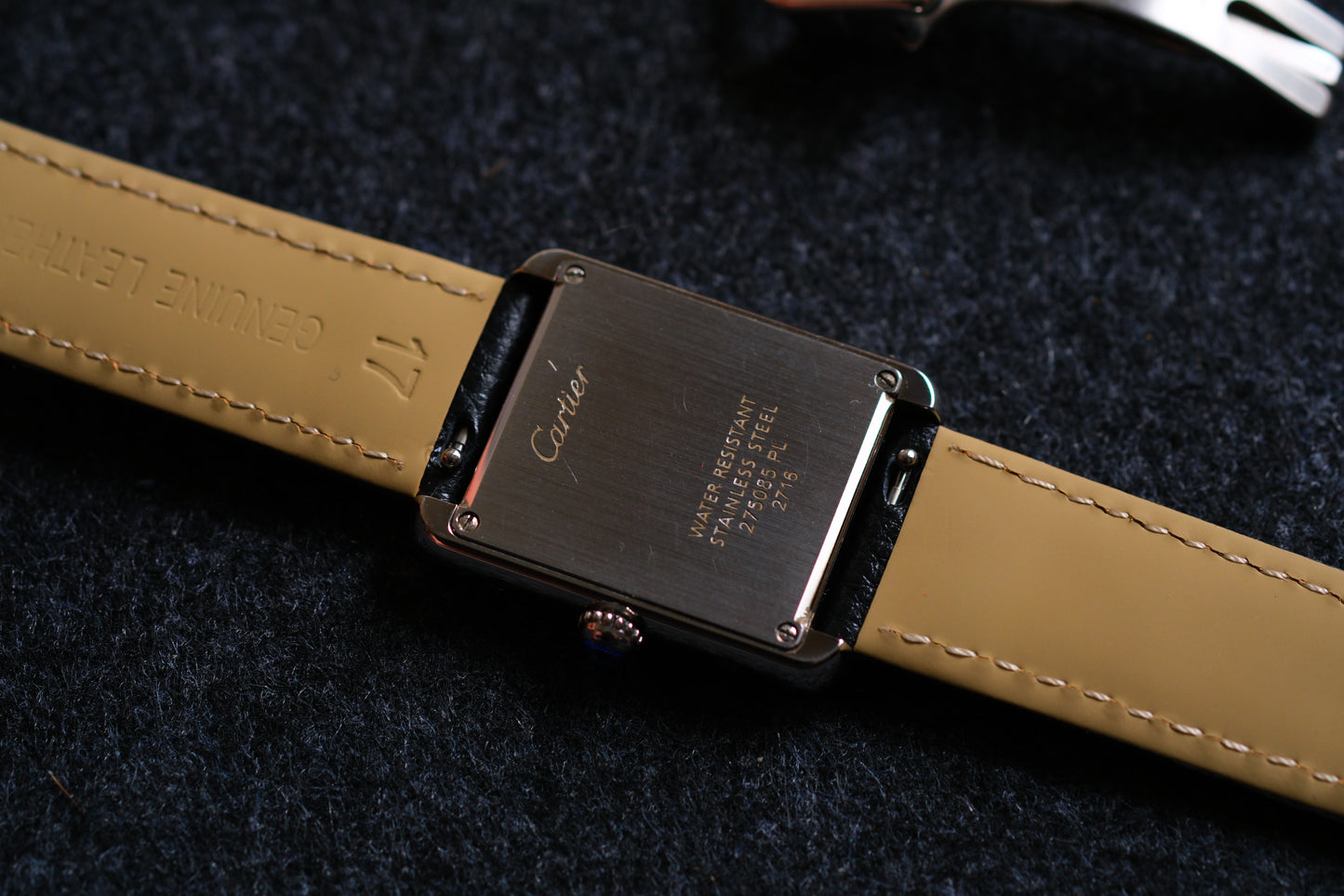 Cartier Tank Solo W1018255 SM 24x31mm Excellent Condition Full Box Paper Full Serviced
