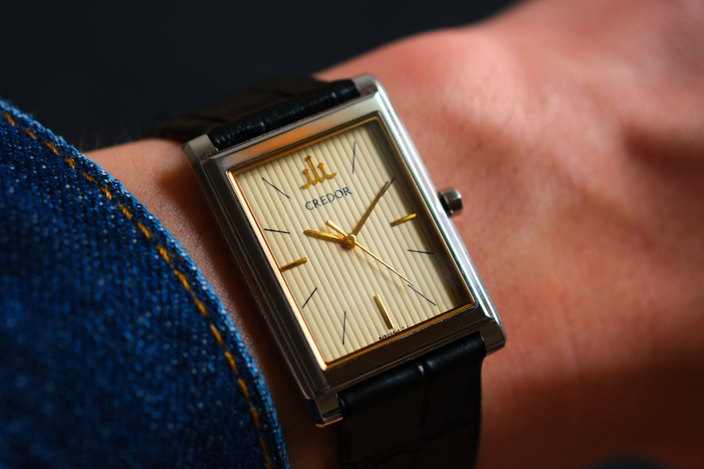 Credor Tank Signo GCAR049 8j81-0AK0 Fabric-textured dial Excellent Condition