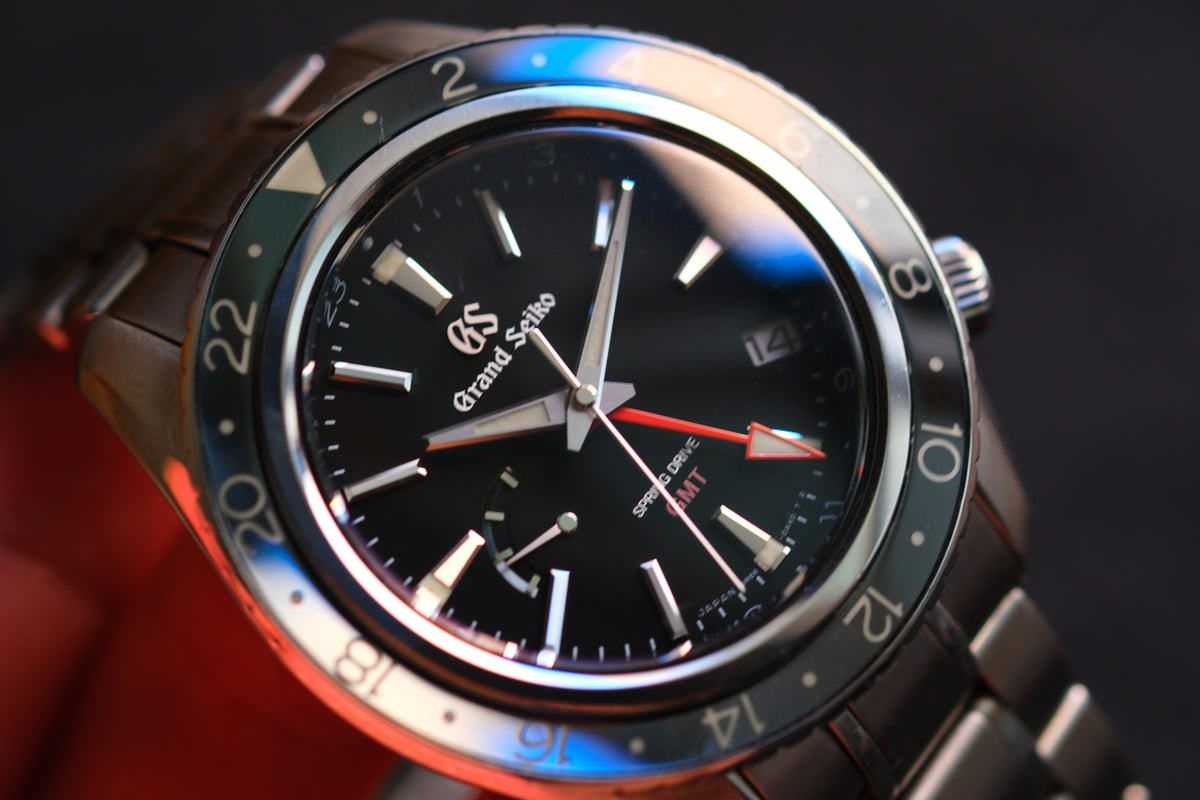 Grand Seiko SBGE201 9R66-0AA0 Spring Drive GMT Sapphire Bezel Excellent Condition