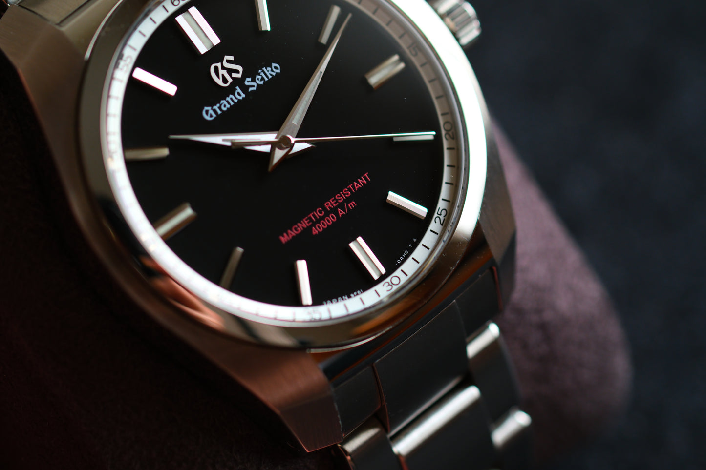 Grand Seiko SBGX293 9F61-0AD0 Sport Watch High Magnetic Resistant Full Box Paper Good Condition