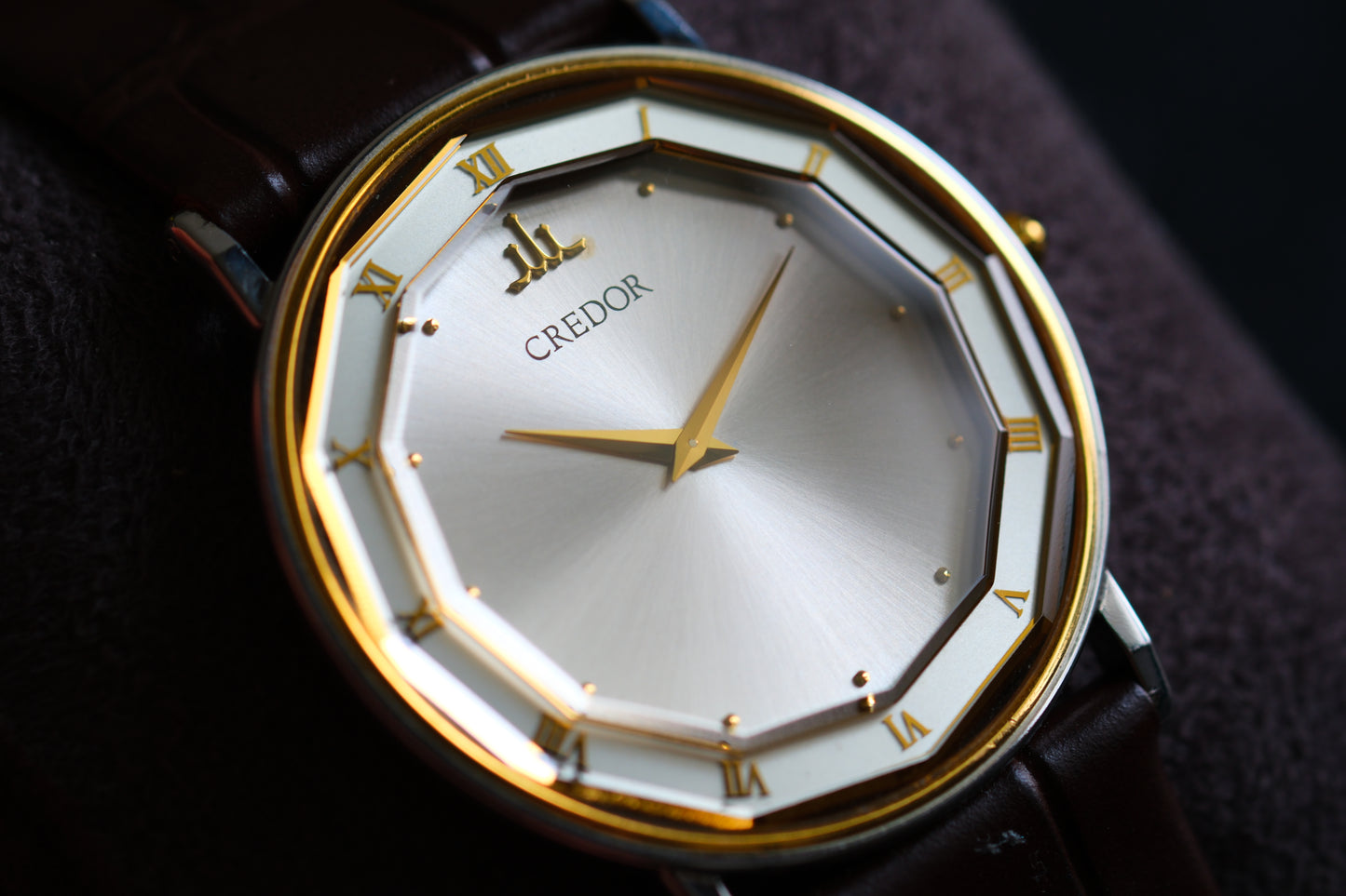Credor 2F70-0290 SS/18KT Polygonal crystal design Beautiful Design White Dial