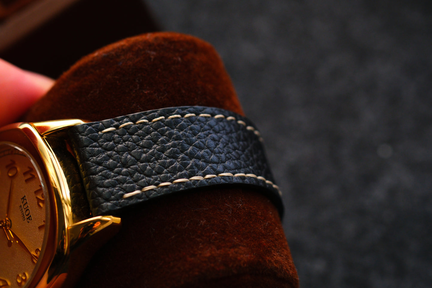 Kuoe Royal Smith 90-008 Gold Full Box Good Condition