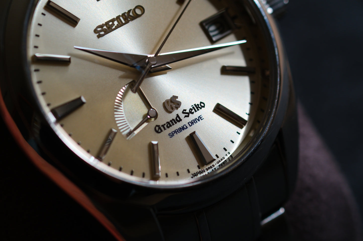 Grand Seiko SBGA001 9R65-00A0 Spring Drive Champagne Dial  | Excellent Condition