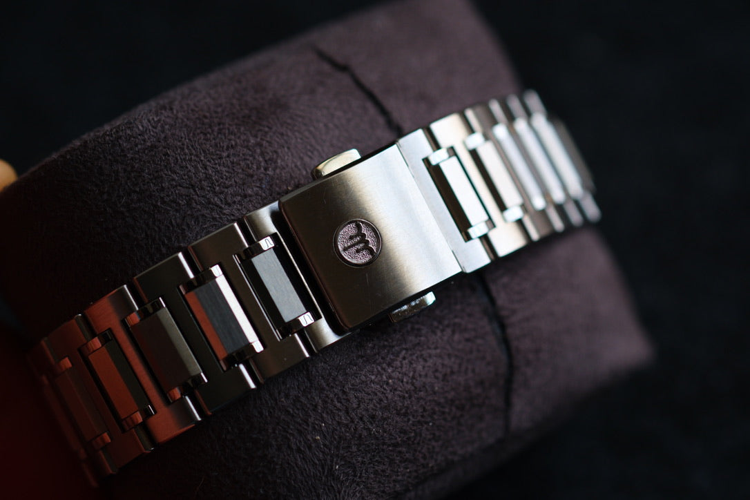 Credor Signo GCAT987 Quart 8J80-0AL0 Blue Hands full SS Good Condition