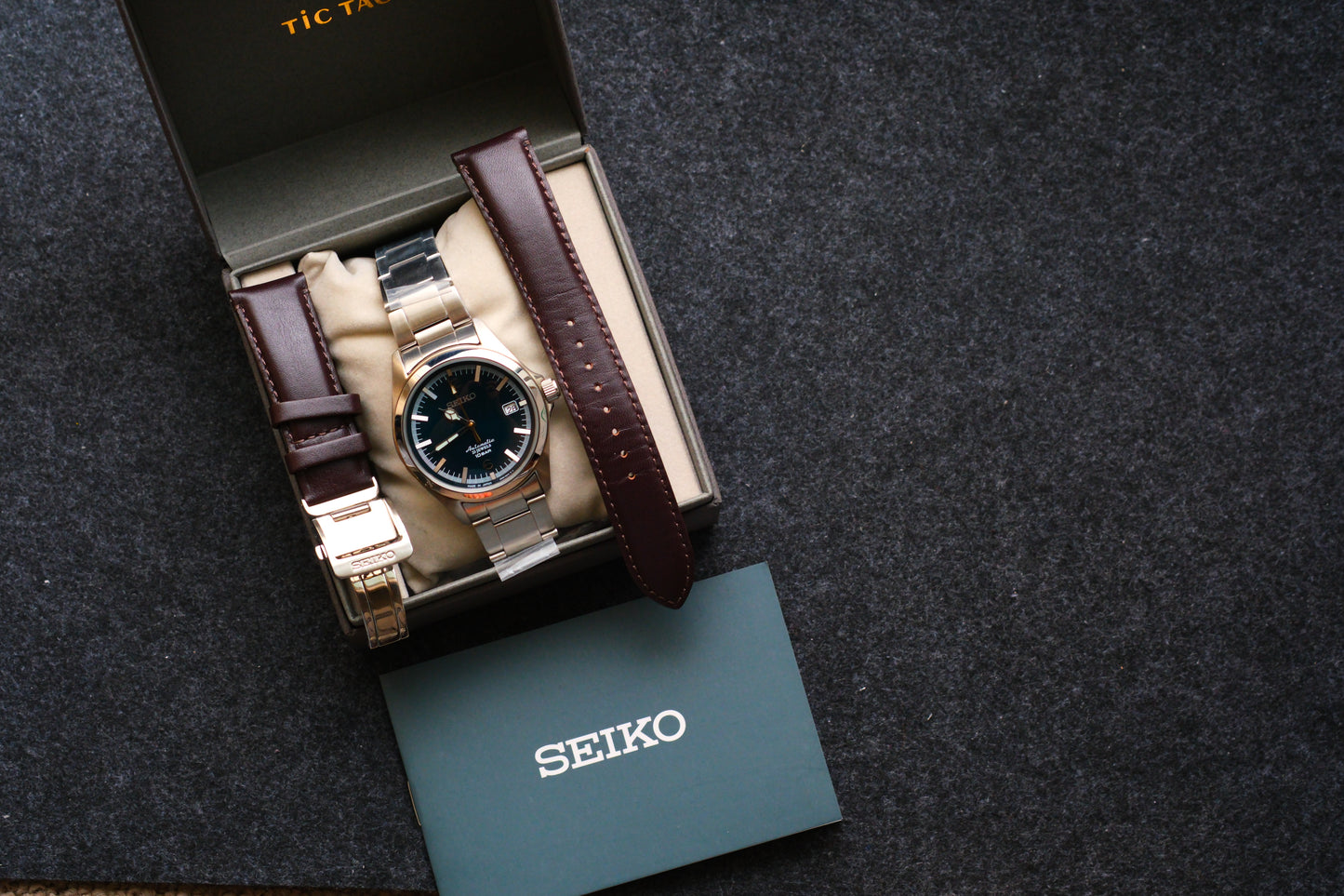 Seiko Tictac SZSB036 Limited Edition Deep Green Dial Like New Full Box+Seiko Leather Strap