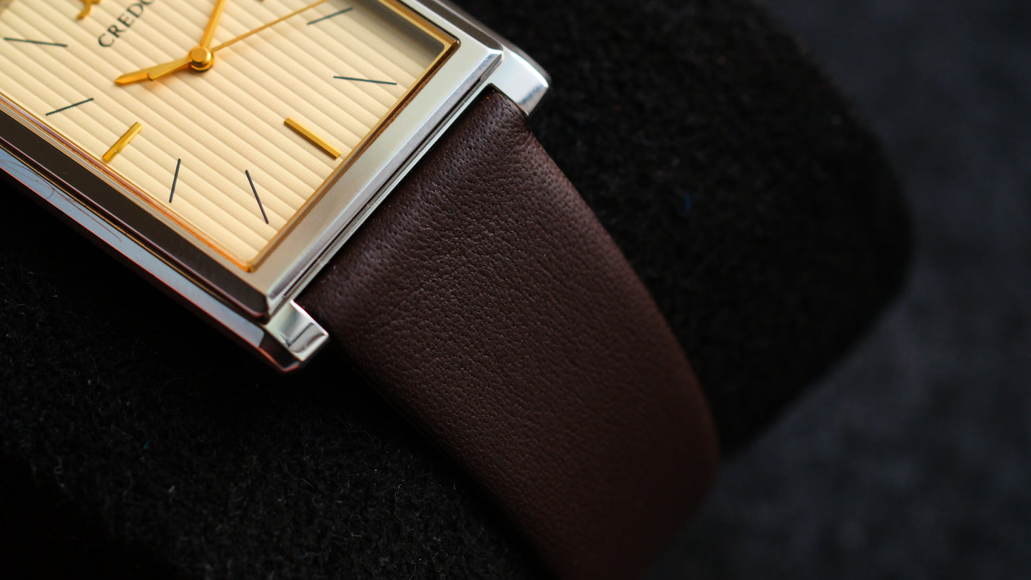 Credor Tank Signo GCAR049 8j81-0AK0 Quart Fabric-textured dial