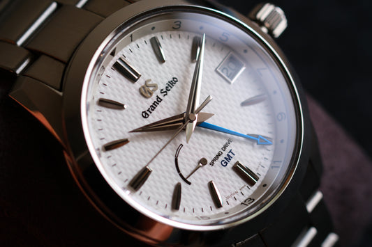 Grand Seiko SBGE209 9R66-0AE0 Spring Drive GMT Blue hands GMT Beautifull Texture Dial