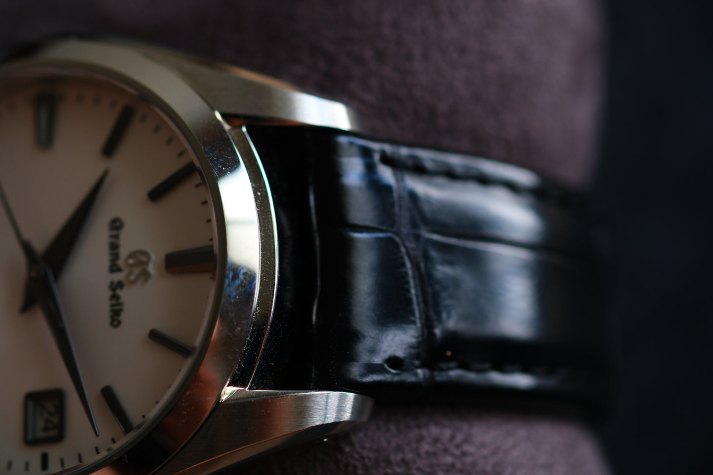 Grand Seiko SBGX295 9F62-0AB0 Discontinued JDM Dark Gray Markers and Hands Excellent Condition Full Box Limited Card