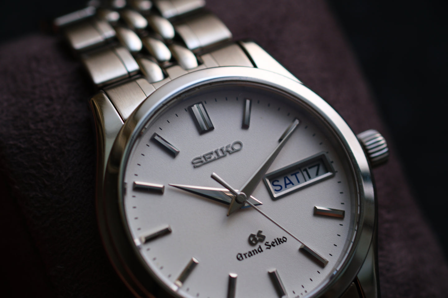 Grand Seiko SBGT001 9F83-9A00 Day date Excellent Condition Vintage Watch White Dial Full Box Paper Super Rare