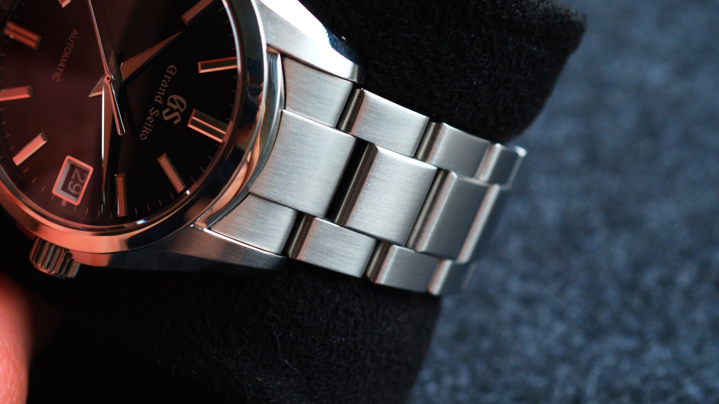 Grand Seiko SBGR309 9S68-00B0 Heritage new GS Logo Version Black Dial Good Condition