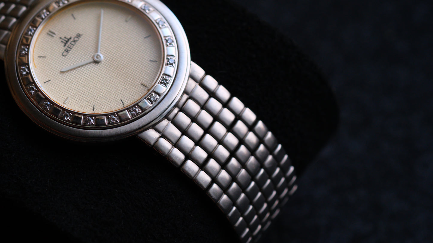 Credor 8N70-6030 Diamond 18KWG Bezel White Dial
