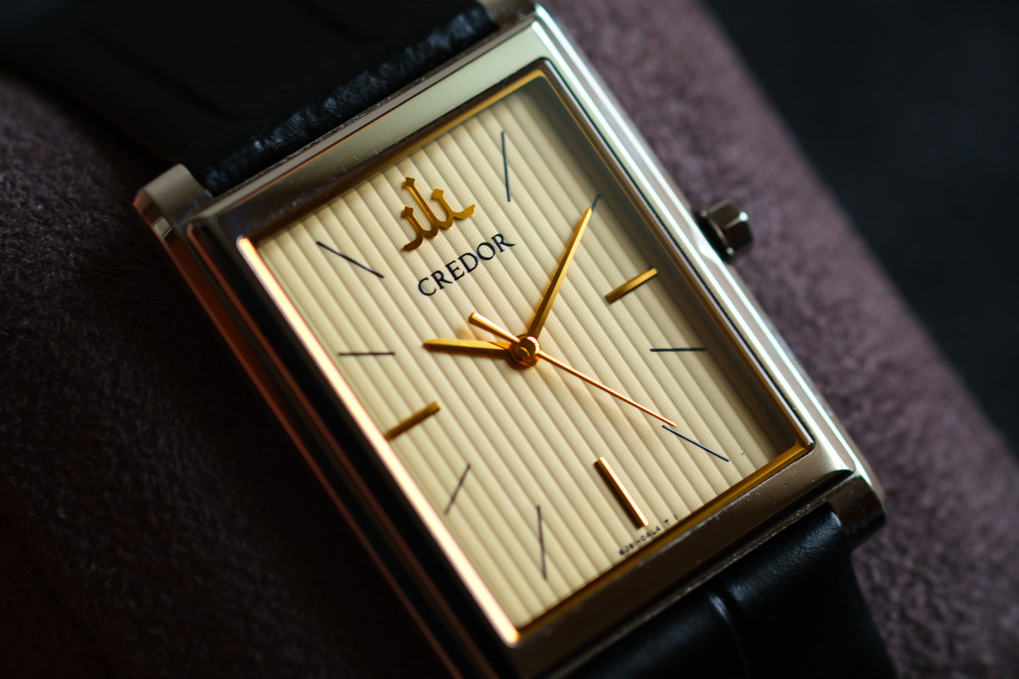 Credor Tank Signo GCAR049 8j81-0AK0 Fabric-textured dial Excellent Condition