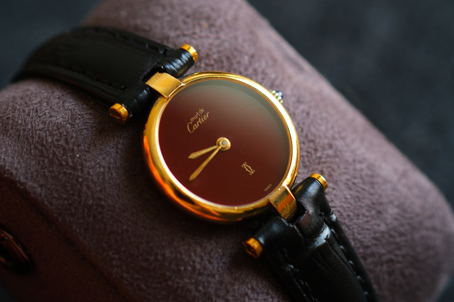Cartier 1980s Must de Cartier Vendome Red Burgundy Lacquer Dial Lady