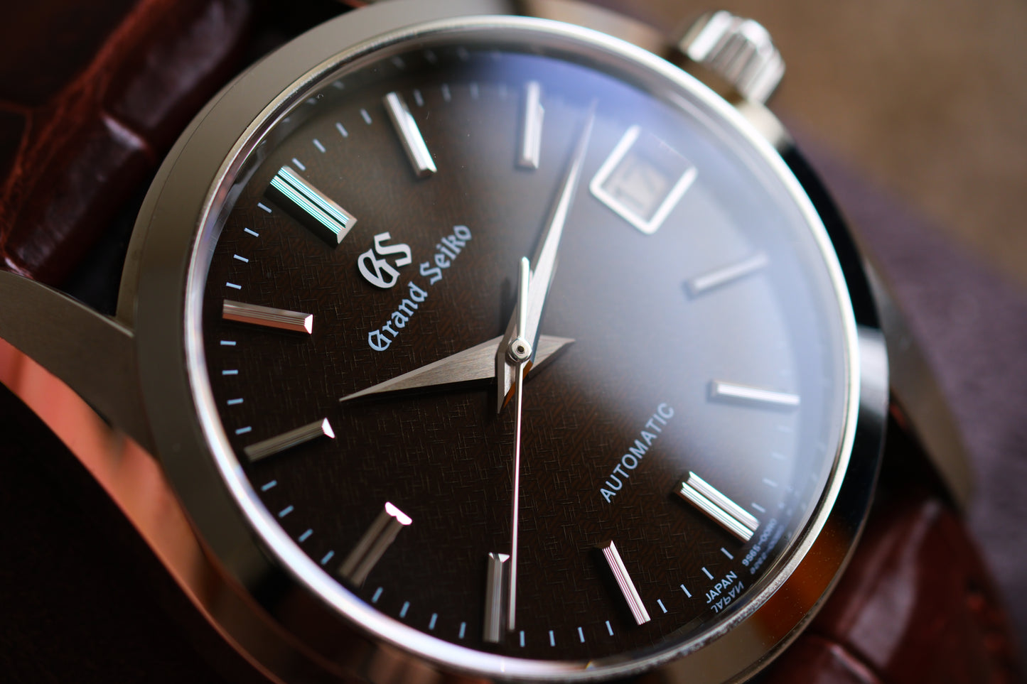 Grand Seiko SBGR289 9S65-00B0 JDM Chocolate Stunning Textured Brown Dial Excellent Condition Full Box Tag Paper