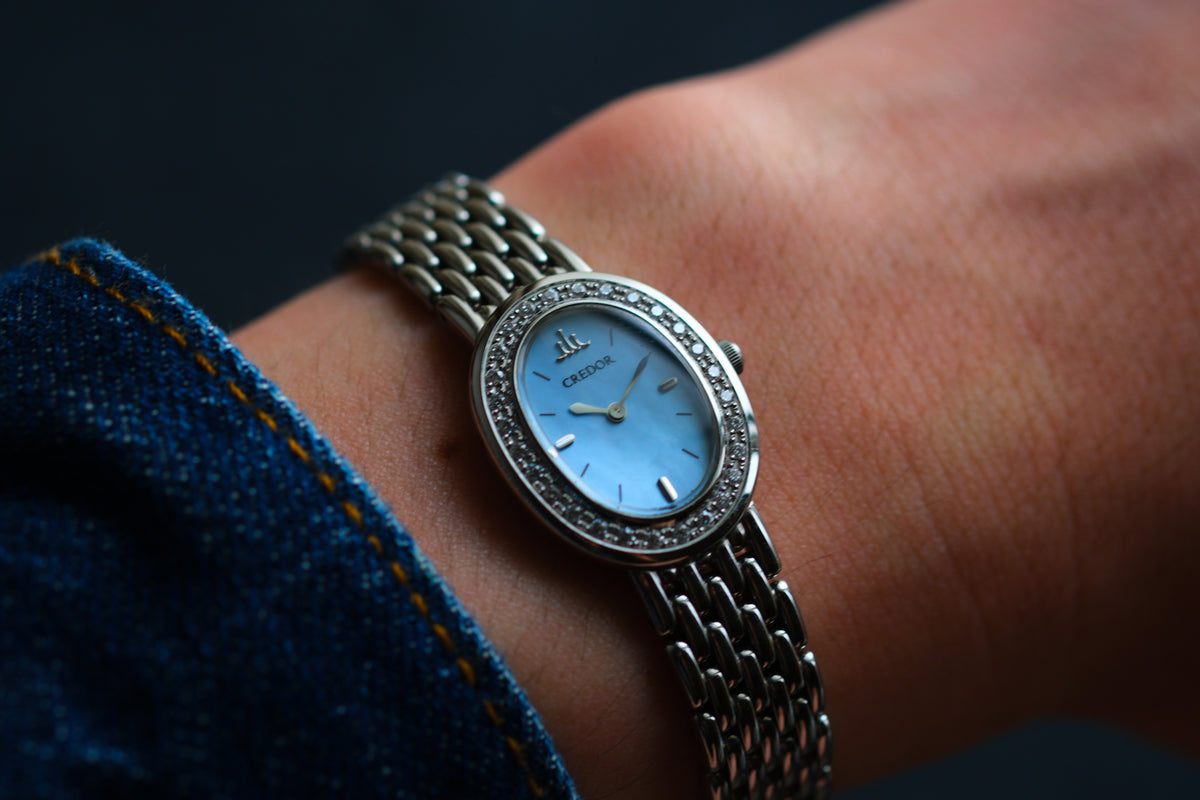 Credor Signo GSTE951 1E70-0AB0 Lady Ice Blue Mop Dial 28 Diamon P Bezel Excellent Condition