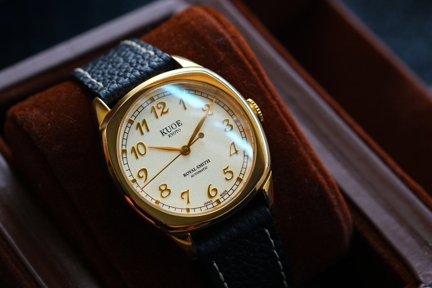 Kuoe Royal Smith 90-008 Gold Full Box Good Condition