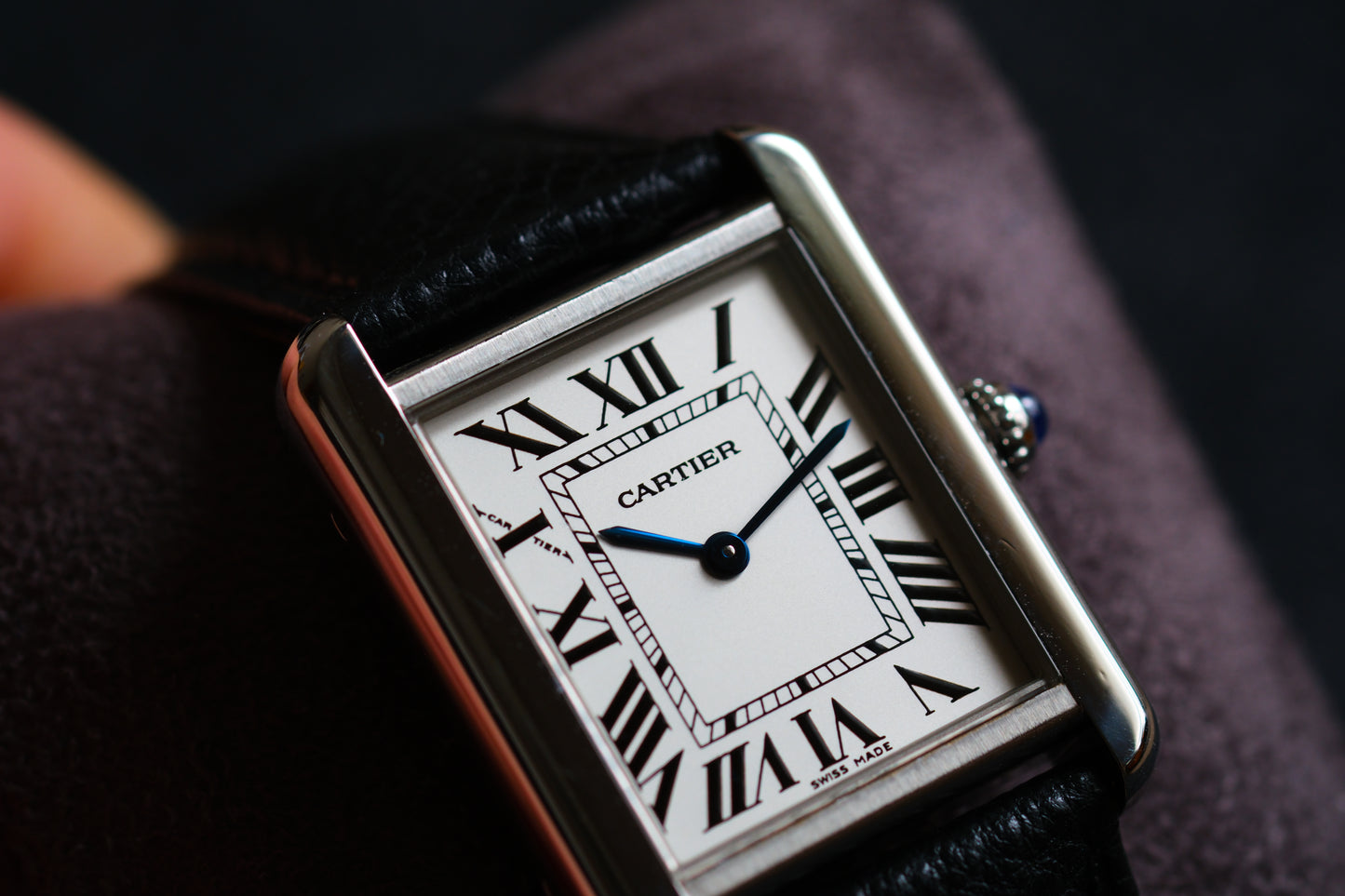 Cartier Tank Solo W1018255 SM 24x31mm Excellent Condition Full Box Paper Full Serviced