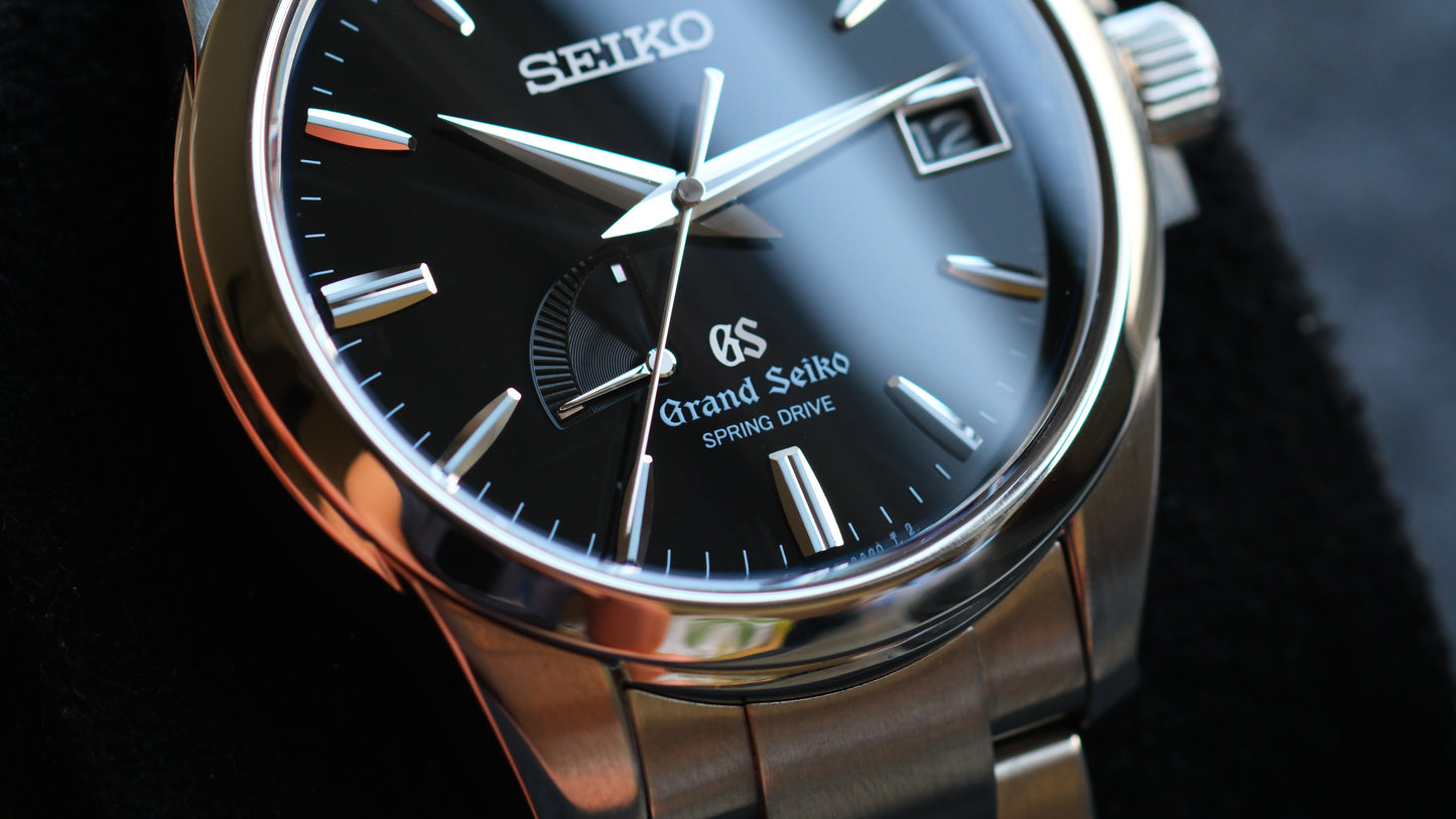 Grand Seiko Spring Drive 9R65-0AG1 Black Dial Excellent Dial Full Serviced
