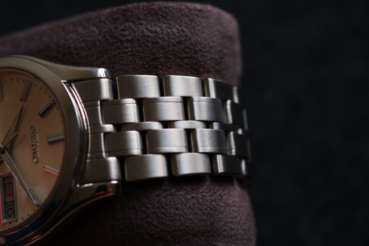 Grand Seiko SBGT005 9F83-9A30 Day Date Excellent Condition Vintage Watch Champange Dial Travel Box