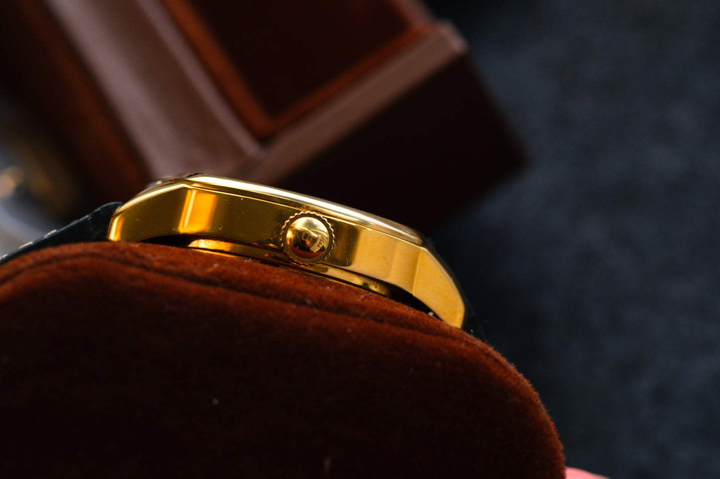 Kuoe Royal Smith 90-008 Gold Full Box Good Condition