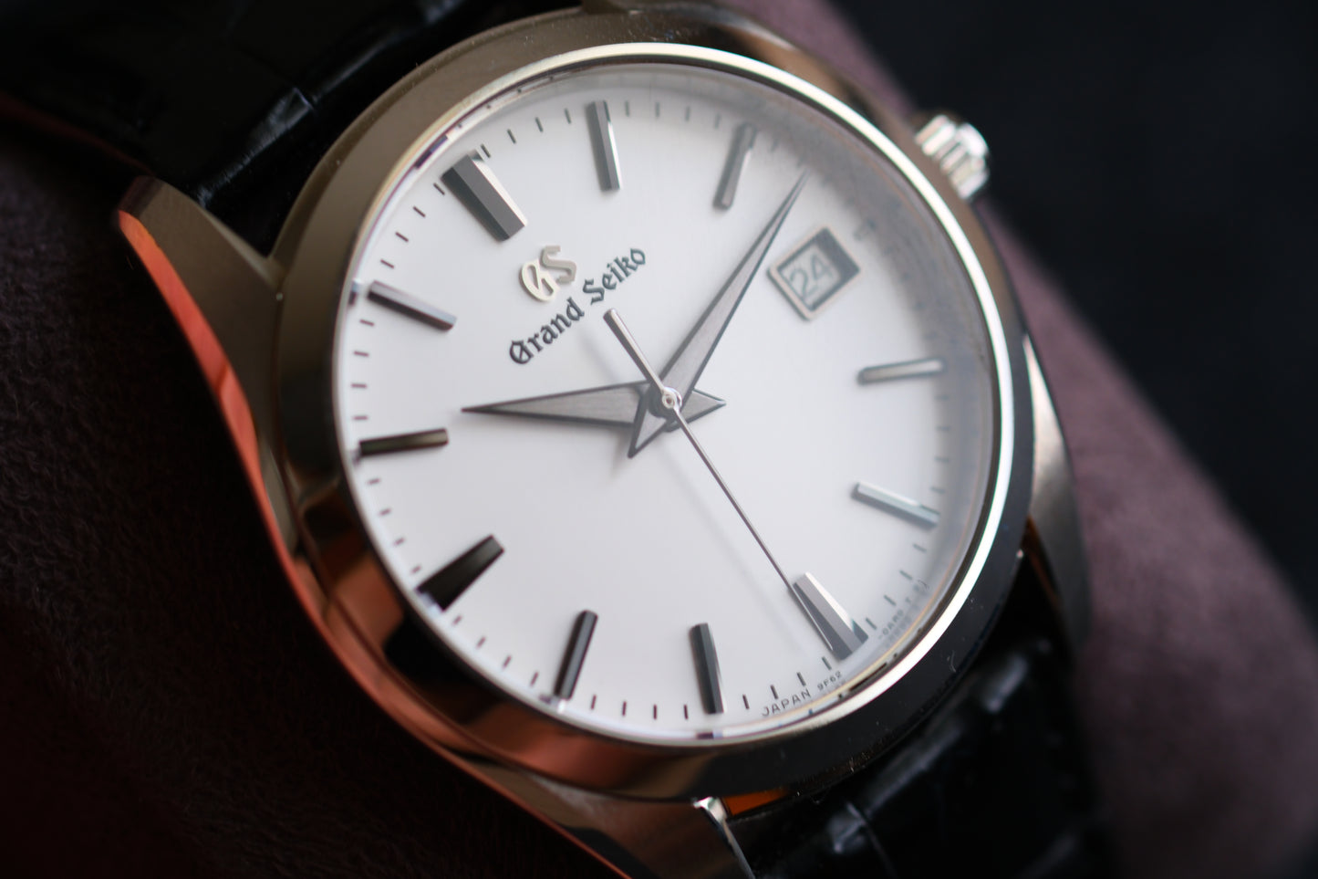 Grand Seiko SBGX295 9F62-0AB0 Discontinued JDM Dark Gray Markers and Hands Excellent Condition Full Box Limited Card