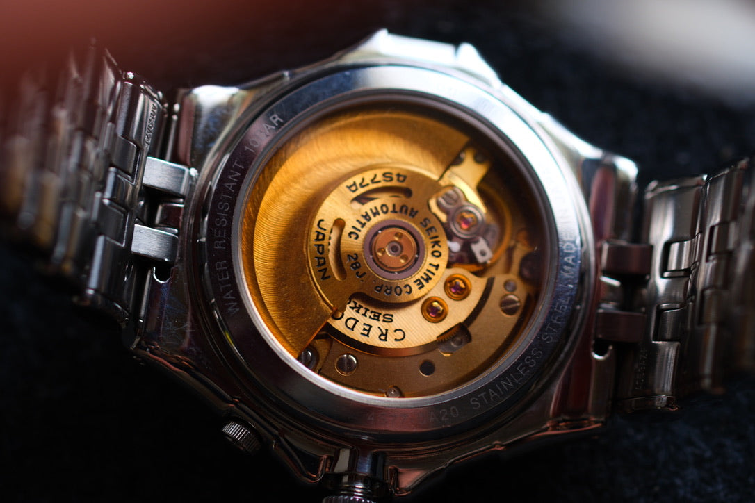 Credor Pacifique GZBG999 "Bumble Bee" 4s77-0A20 38mm Black Dial Yellow Hands Excellent Condition