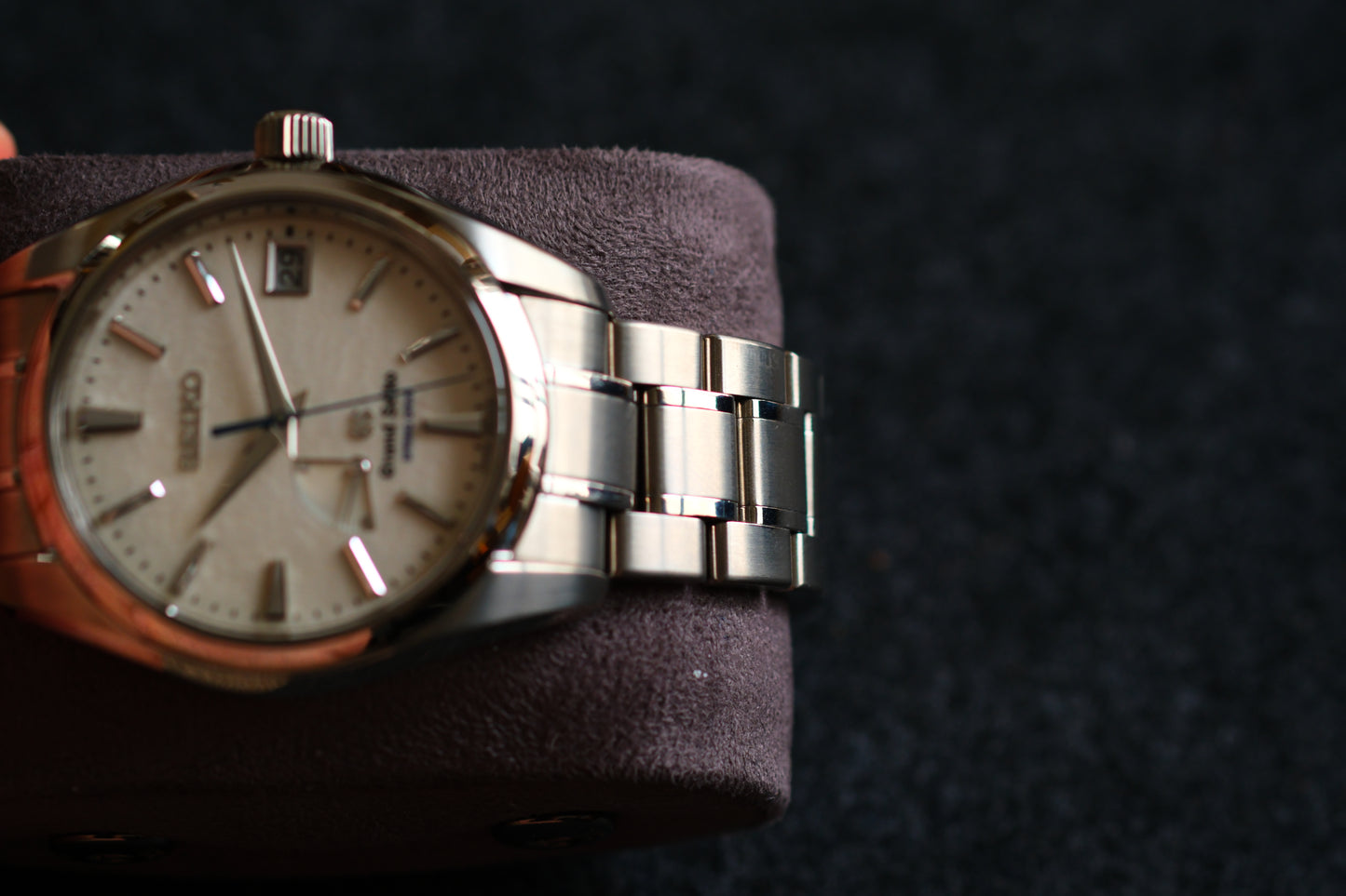 Grand Seiko SBGA011 Spring Drive 9R65-0AE0 Full Titanium Snow Flake Excellent Condition