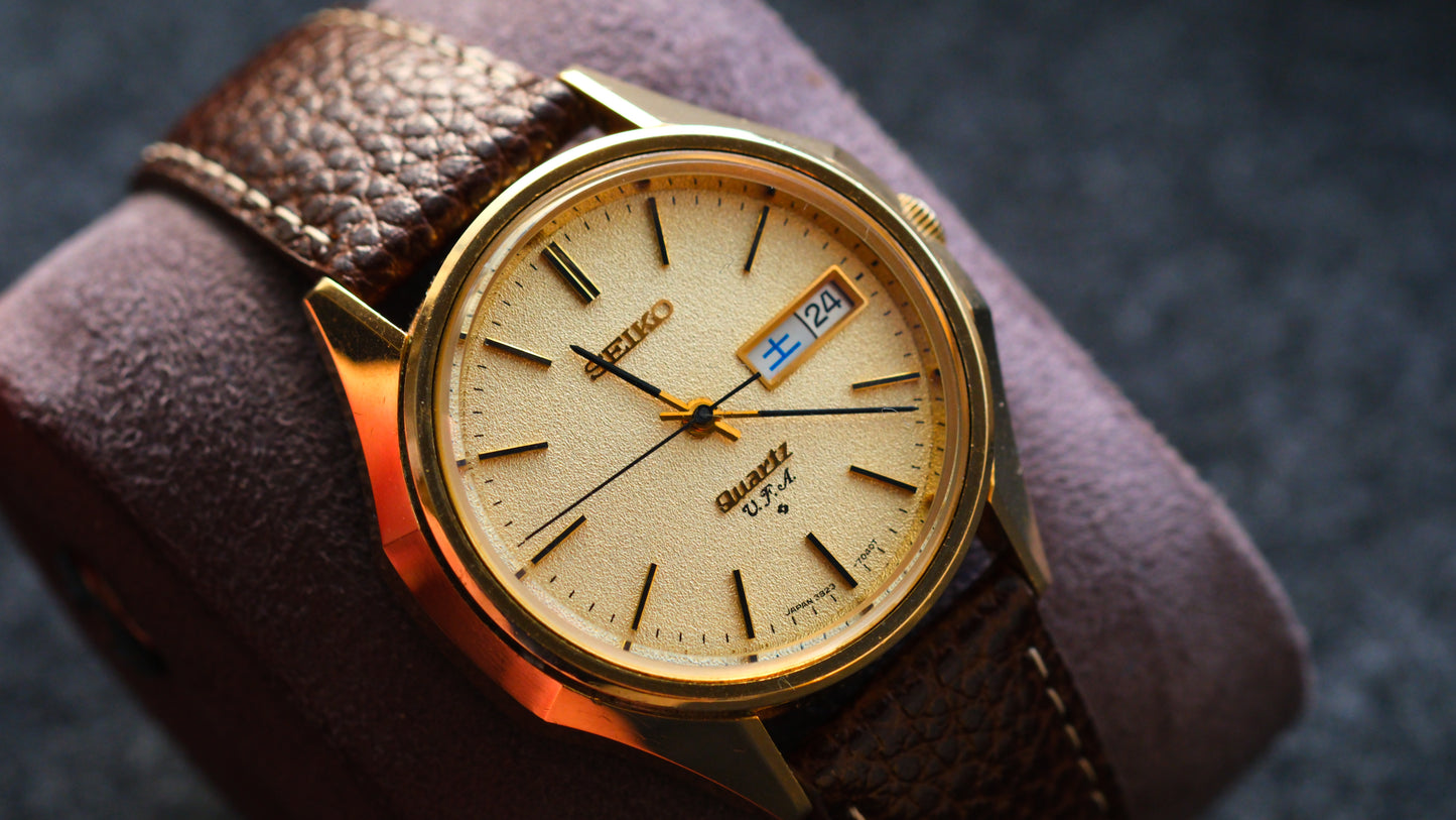 Seiko V.F.A(Very Fine Adjusted) Quartz 3823-7040 Ultra Rare Cap Gold 1970s Full Original Beautifull Dial| Good Condition