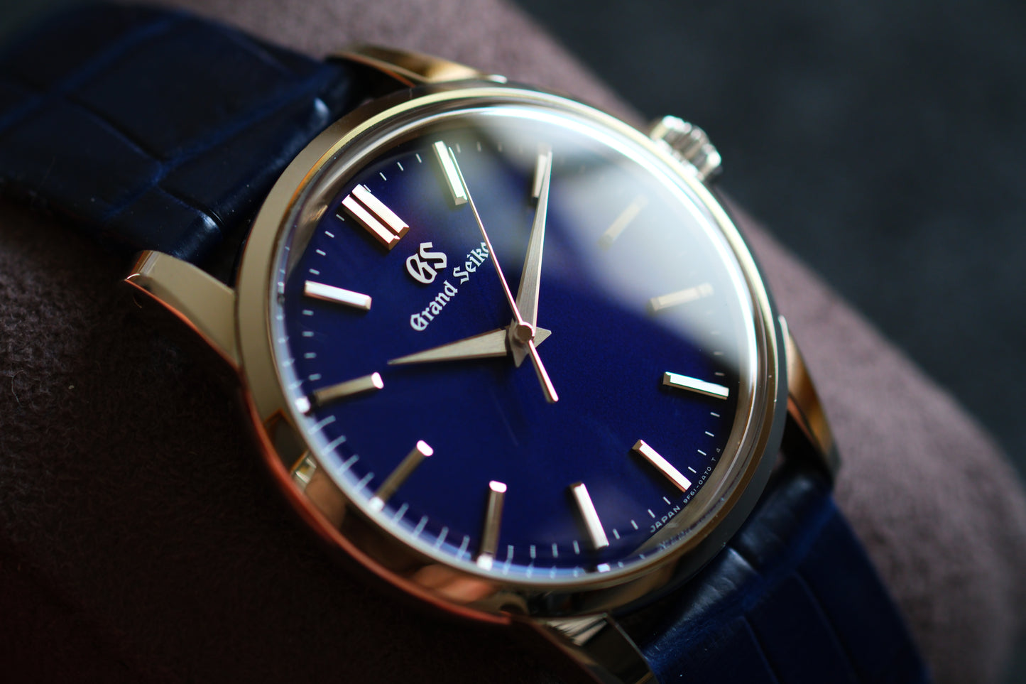 Grand Seiko SBGX349 9F61 Elegance Collection “moonlight blue”/“Gekka” Dial Vintage proportions 34x41.5x10.7mm Perfect Dress Watch Excellent Condition Box Paper Date 9/2025