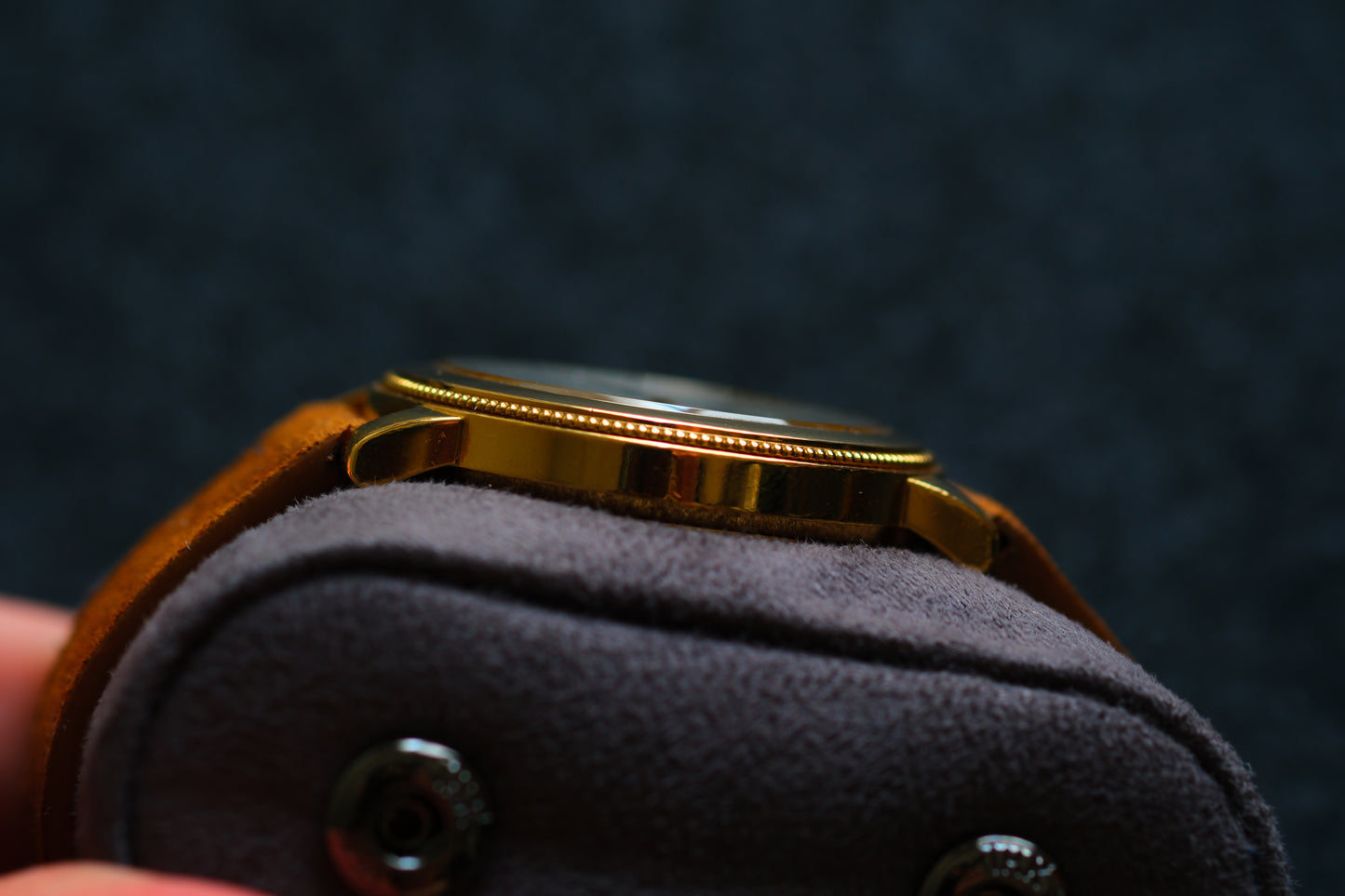 Credor GBAY996 4S79-0010 Full Solid 18K Gold Beautiful Texture Dial Dress watch Good Condition