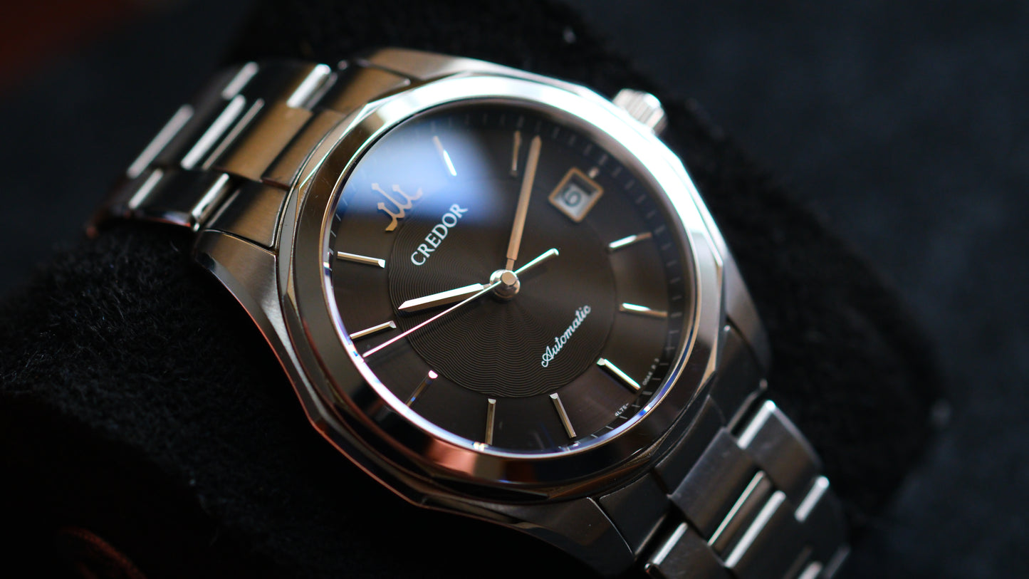 Credor Signo GCBW997 Automatic 4L75-00A0 Two tone Black Dial