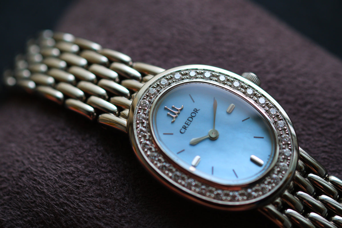 Credor Signo GSTE951 1E70-0AB0 Lady Ice Blue Mop Dial 28 Diamon P Bezel Excellent Condition