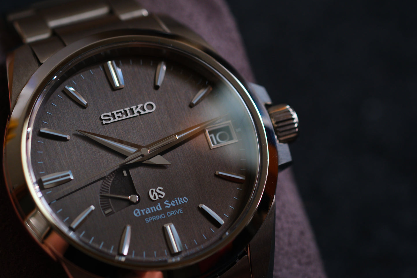 Grand Seiko SBGA081 9R65-0BG0 Spring Drive Full Titanium Beautifull Vertical Brushed Dial Full Serviced Box Manual User Excellent Condition