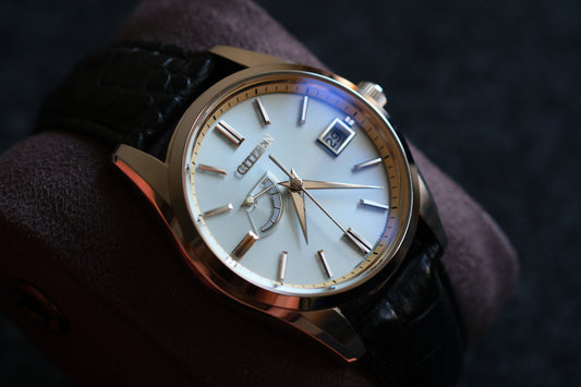 The Citizen AQ1010-03A/A010-T018530 Eco Drive Full Box Paper White Dial