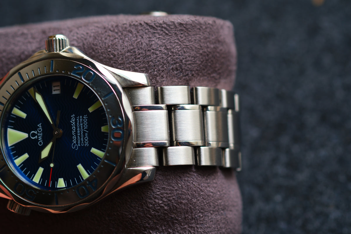 OMEGA Seamaster Professional Mid-Size 36mm  Ref. 2253.80 Electric Blue Dial Excellent Condition Serviced