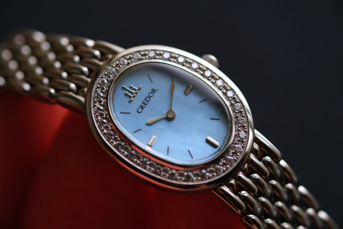 Credor Signo GSTE951 1E70-0AB0 Lady Ice Blue Mop Dial 28 Diamon P Bezel Excellent Condition