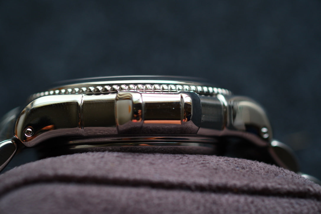 Credor Pacifique GCBK997 6S77-0A10 Chrnograph Limited 2000 Rare Carbon Dial Excellent Condition Serviced